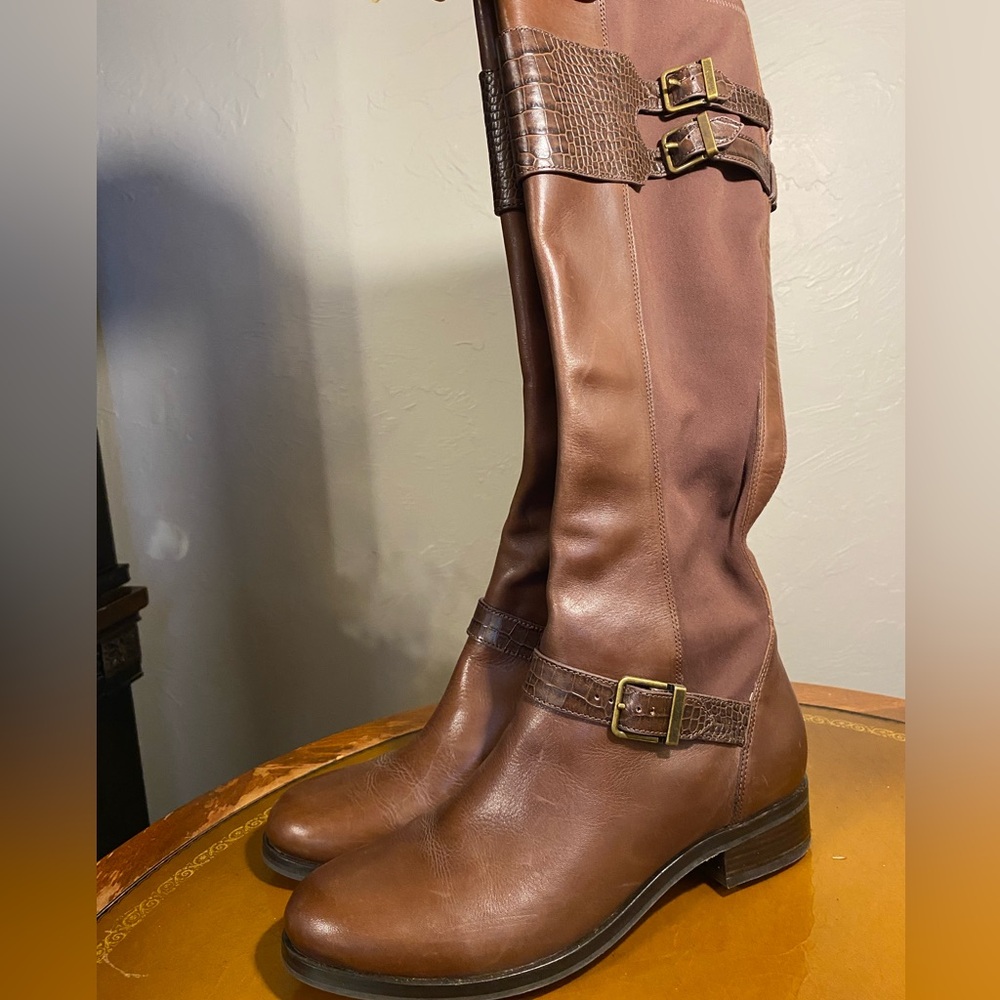 COLE HAAN RIDING BOOTS